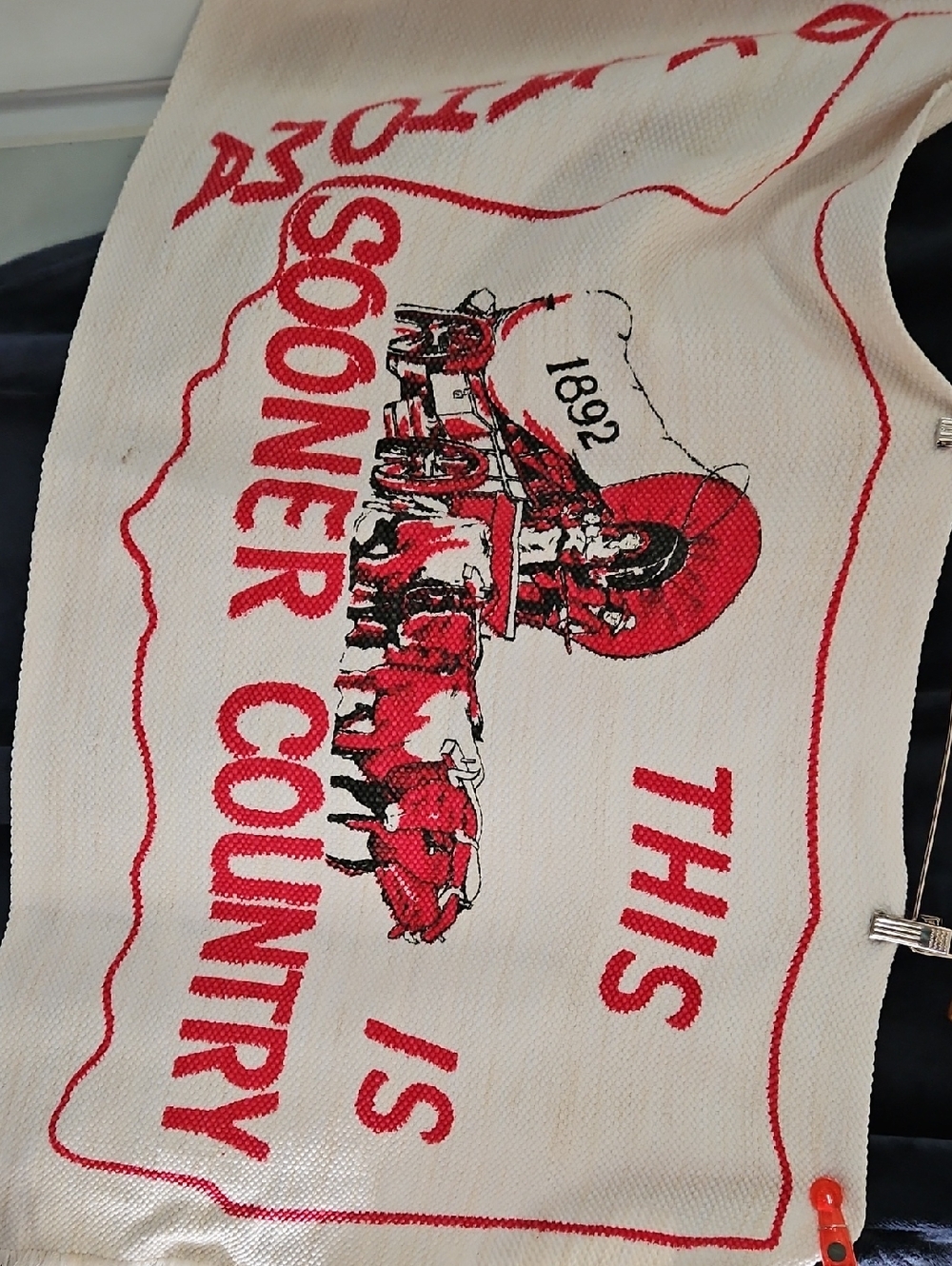 Vintage 'Sooner Country' Red and White Throw Rug 42" X 24"